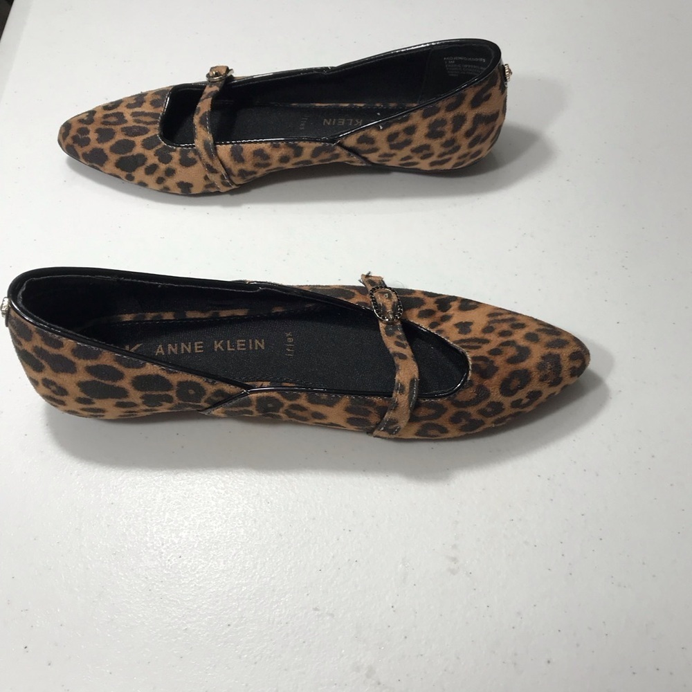 Anne Klein Maryjane Animal Print Flats with Buckle Size 7.5M SB-03 - Picture 7 of 8